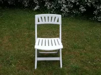 Chaise plastique blanche pliante